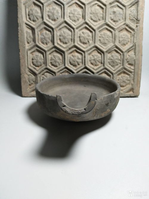 汉 代陶匜