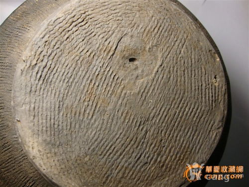 西周绳纹灰陶尊
