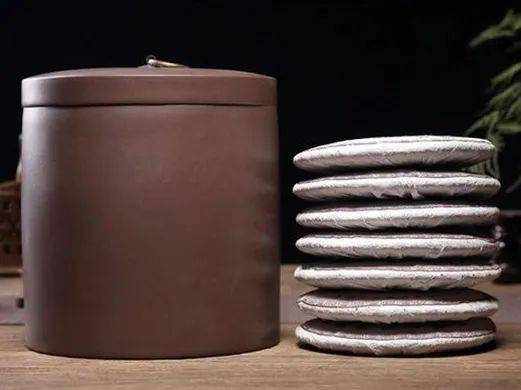 家庭存普洱茶的日常讲究与常见误区